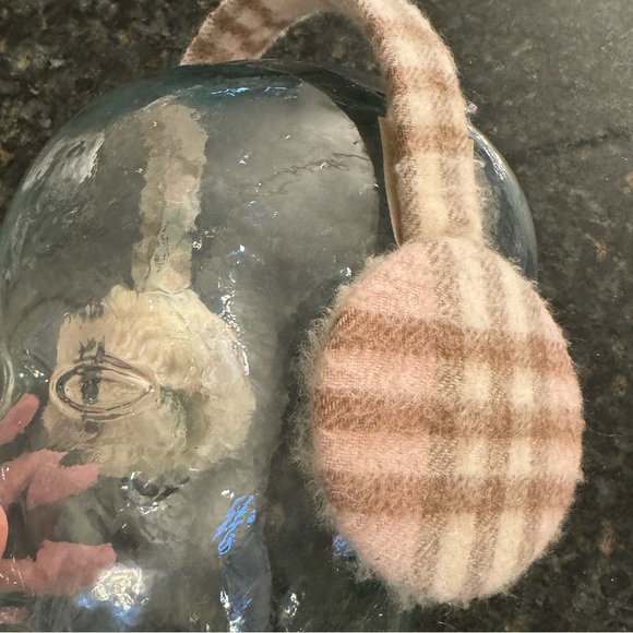 Burberry London Earmuff size Medium - Picture 2 of 9
